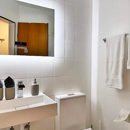 Apartment Kleines Juwel, Zentral, Mit Garage Und Pool - Cb102 *