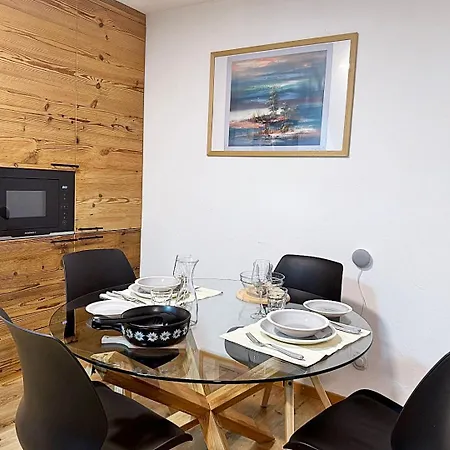 Bijou, Holz, Zentral, Mit Garage Und Pool -cb102-b Saint-Moritz