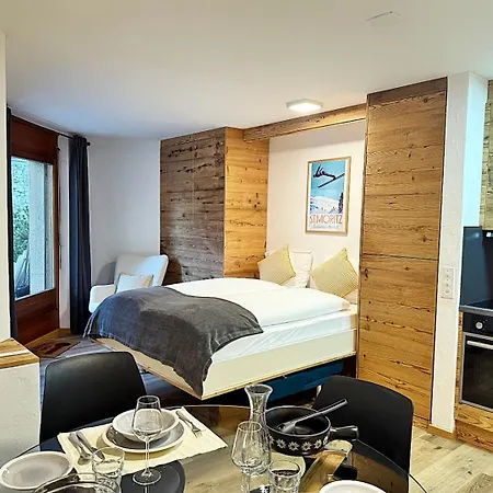 Appartement Bijou, Holz, Zentral, Mit Garage Und Pool -cb102-b Saint-Moritz