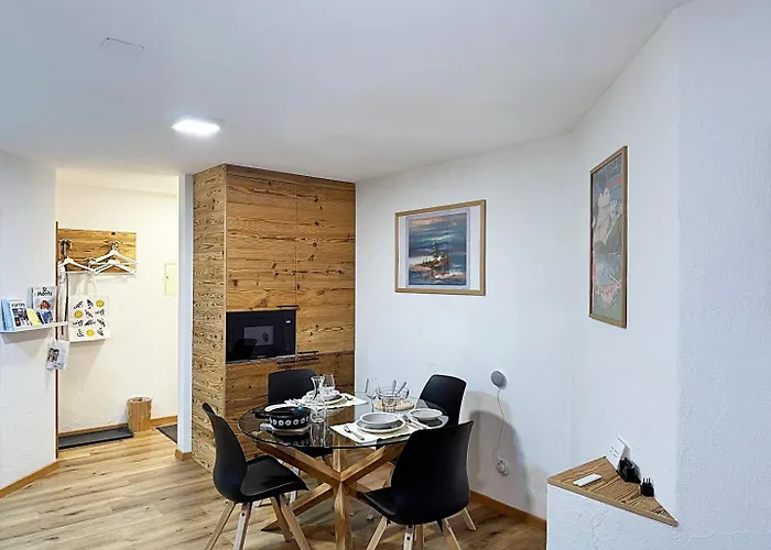 Apartament Bijou, Holz, Zentral, Mit Garage Und Pool -cb102-b